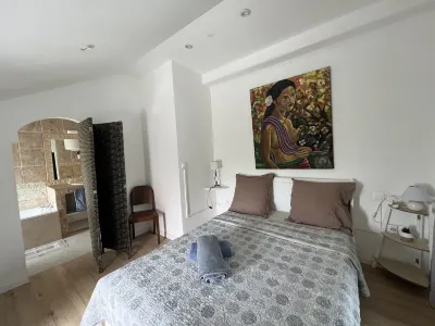 Chez Ti Pêcheur Appartement T2 Dans une Belle Résidence Créole sur Saint-pierre Hotels near ARBORETUM DE L'ENTRE DEUX