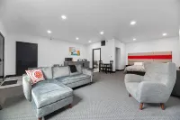 Lutum @ The Cobblestone - Handicap Accessible