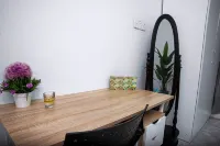 Cute and Cozy family home for short and long stays Hotels in Ga West