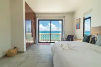 Stunning, new, unique, Caribbean front property in Punta Sur - Casa Carey!!
