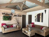 Pretty Wooden House with Jacuzzi, Air Conditioning, Heated Pool, Bicycles, Internet Hotels in Biscarrosse