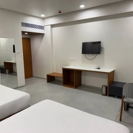 Hotel Madhukta Inn