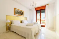 Dimora al Naviglio Hotels in Milano