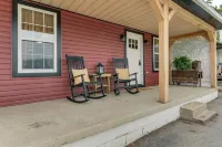 Historic Home w/ Mountain Views in Dry Run Hotels in Fannett Township