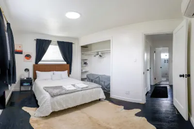 3 Mi to Emerald Downs: Pet-friendly Home Hotel in zona Les Gove Park