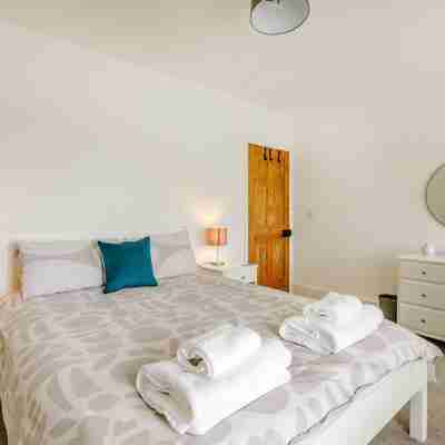 Keeling Rooms