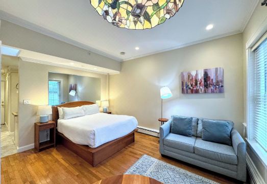 3. 더 코플리 하우..