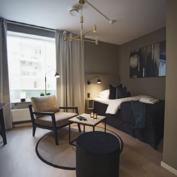 Sky Hotel Apartments, Hospitalstorget