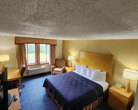 Katahdin Inn & Suites Hotels in Millinocket