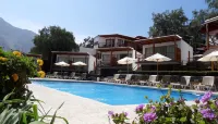 El Molino Hotel y Restaurant - Pools