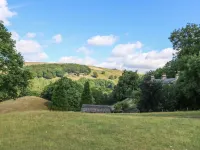 Hove Wood View Hotels in Hebden Bridge