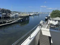 Harborside Inn - Ocean View