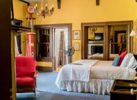 The Mulberry Inn Hotels in St. George