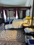 Haslett House Hotels in Cherry Valley