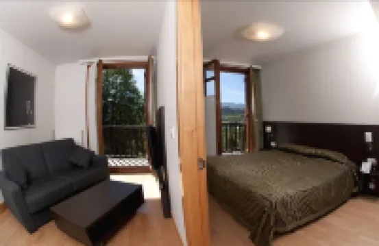 Talaimendi Apartamentuak Zarautz