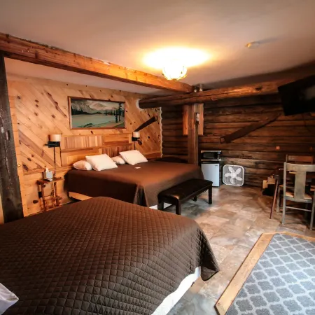 Judith Mountain Lodge