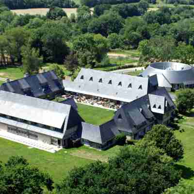 Les Manoirs de Tourgéville Hotel Exterior