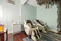 Suites at the Red Rock Vacation Rentals - spa