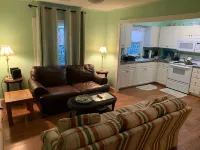 Queen Anne's Revenge at the Beach 3 Bedroom Cottage by RedAwning Hotels in Kitty Hawk