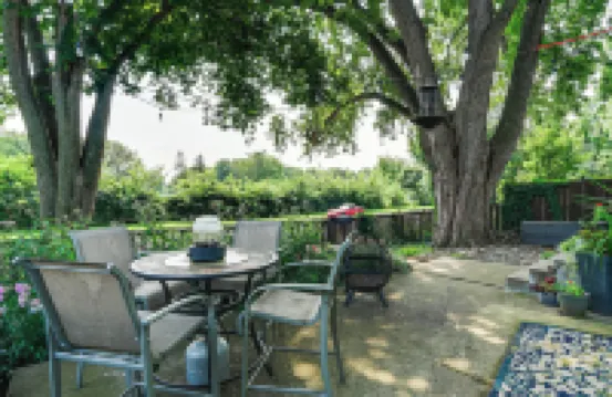 Chic Minneapolis Apt - 6 Blocks to Lake Nokomis!