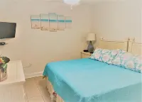 Ocean/pool front condo on Bolongo Bay; gorgeous views and amazing location! Hotels in 