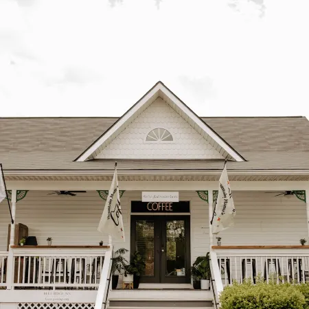Blue Ridge Inn Bed & Breakfast