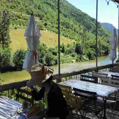 Hotel Restaurant Le parisien des vignes Dining/Meeting Rooms