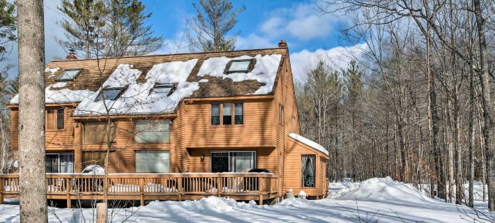 Cozy Conway Area Home about 4 Mi to Cranmore Mountain! Hotels in Bartlett