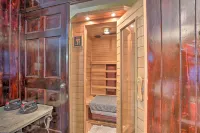 1 Mi to Lake Wallenpaupack Spacious Poconos Villa - Wifi