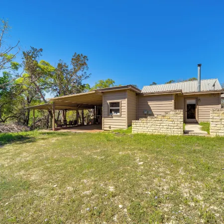 Kerrville Area Home w/ Outdoor Entertainment Space