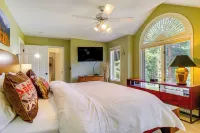 Mtn-View Breck Home w/ Hot Tub ~ 1 Mi to Ski Lift! - Pet friendly