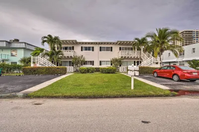 Cozy West Palm Beach Condo 1 Block to Shore!