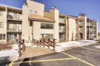 Walkable Brian Head Condo Steps to Ski Resort! - 2 étoiles