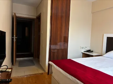 Demirci Otel