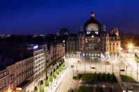 Park Inn by Radisson Antwerpen City Centre Hotels near Berchem Station