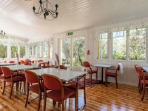 Mjällbyhus Pensionat & Stugby Hotels in Solvesborg Municipality