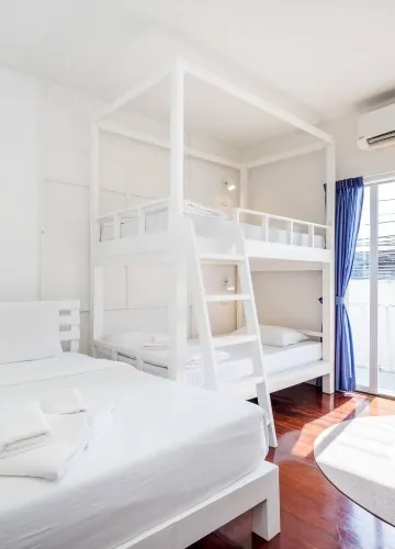 ห้องครอบครัวในโซนโฮสเทล แบบไม่มีวิว