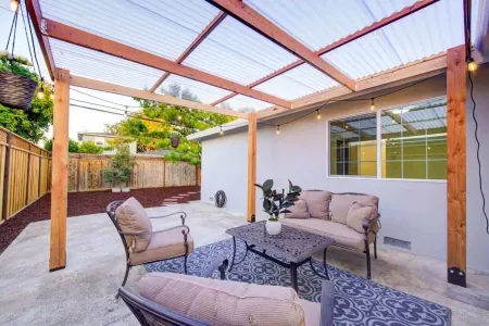 @ Marbella Lane – Contemporary Sophisticated Home Отели рядом со станцией Станция Sunnyvale Caltrain