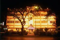 Hotel Midland - Hostel - Hostels
