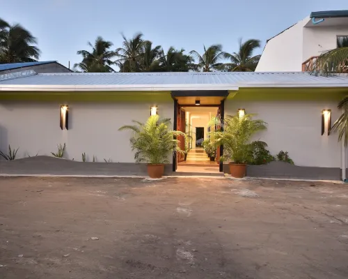 Beach Veli Hotels in Ukulhas