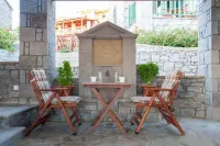 Lithoessa Traditional Rooms Hotels in Mirina