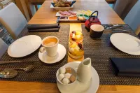 Hôtel Hors-Château - Liège Centre Historique - breakfast