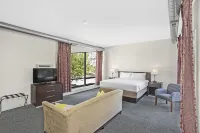 Ohio House Motel - Motels