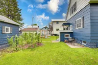 Ontonagon Home w/ Fire Pit - Steps to Beach!