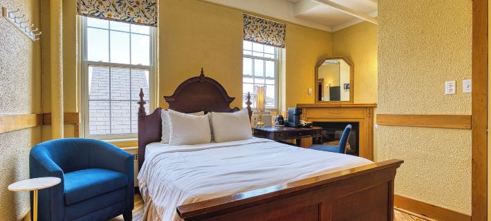 The Stratford Hotel by Hoco Hotels Collection Hotels in Perth County