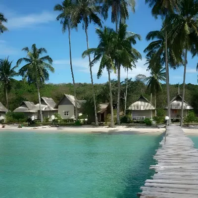 サイアム ビーチ リゾート コ クッド バーンバオ ビーチ周辺のホテル