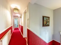 White House Retreat Hotels in Banff