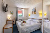 Logis Heraclee Hotels in Saint-Gilles