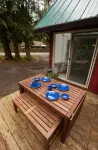 Welcoming cabin in Mt. Hood Corridor
