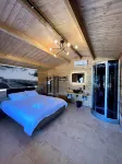 Les Chalets de Tesa Hotels in Occhiatana